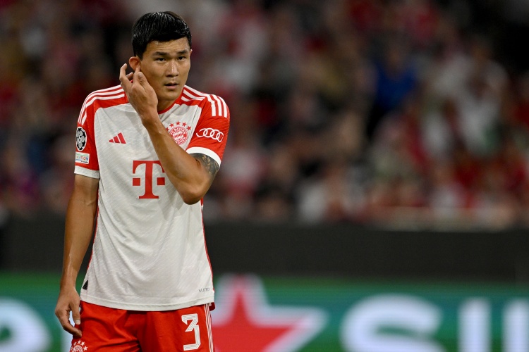 开云体育app官网-5000万欧买的！法尔克：蓝军有意金玟哉，拜仁希望收回部分转会费