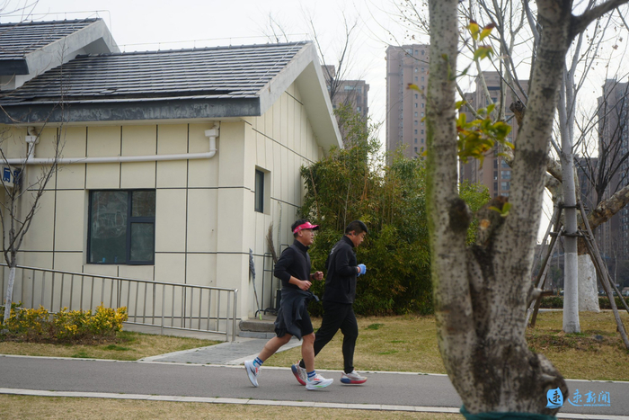 开云app官网下载-迁马在即，宿迁跑友备战氛围拉满！|马拉松|宿迁市|江苏省|队员|故道_新浪新闻