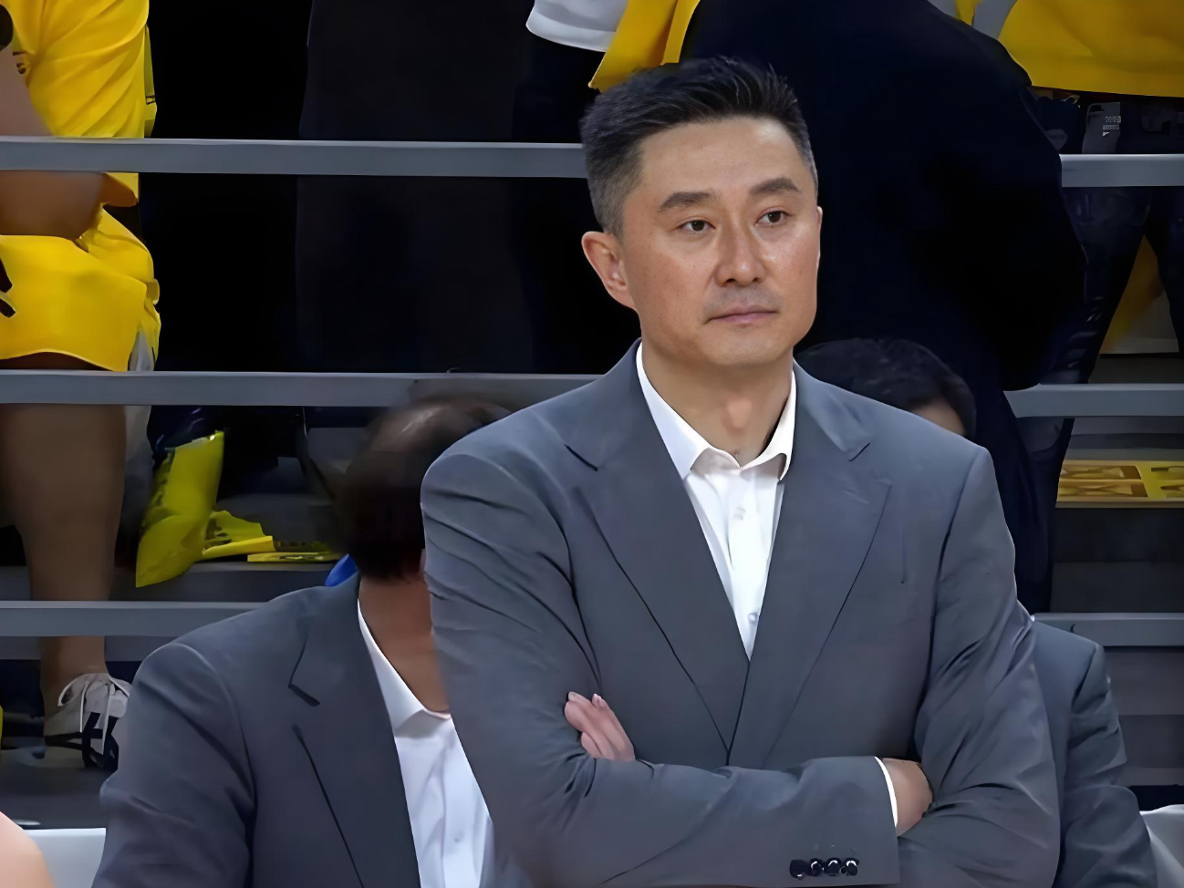 开云官方网-广东队领先18分输球！记者3问杜锋：张皓嘉为何打这么久？