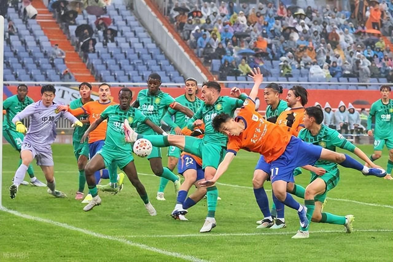 开云体育app官网-泰山队赛后评分，克雷桑连场最高分，瓦科全场最低分，勉强及格