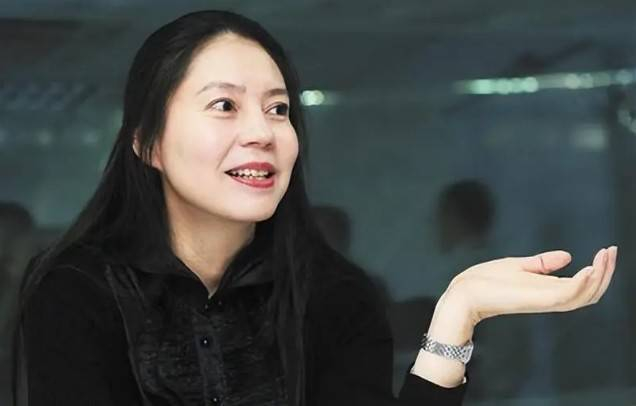 开云体育app官网-她是中国体坛叛徒，赴美比赛却临阵脱逃入美籍，如今高调回国捞金|胡娜|网球|美国|画展|大义_新浪体育_新浪新闻